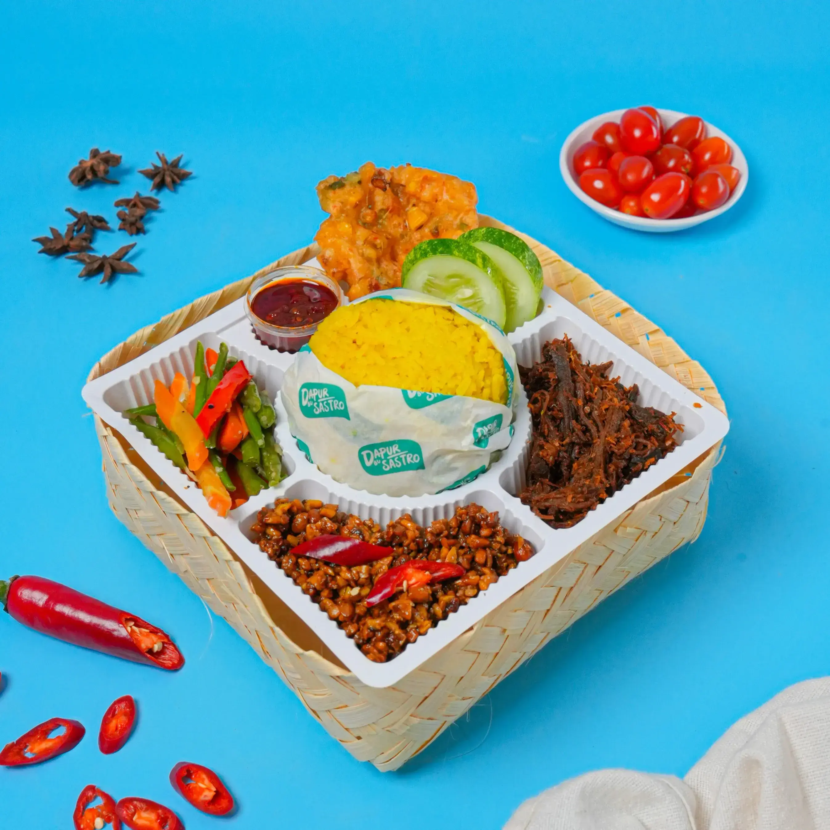 Pesan Nasi Kuning Box Kekinian, Murah & Enak