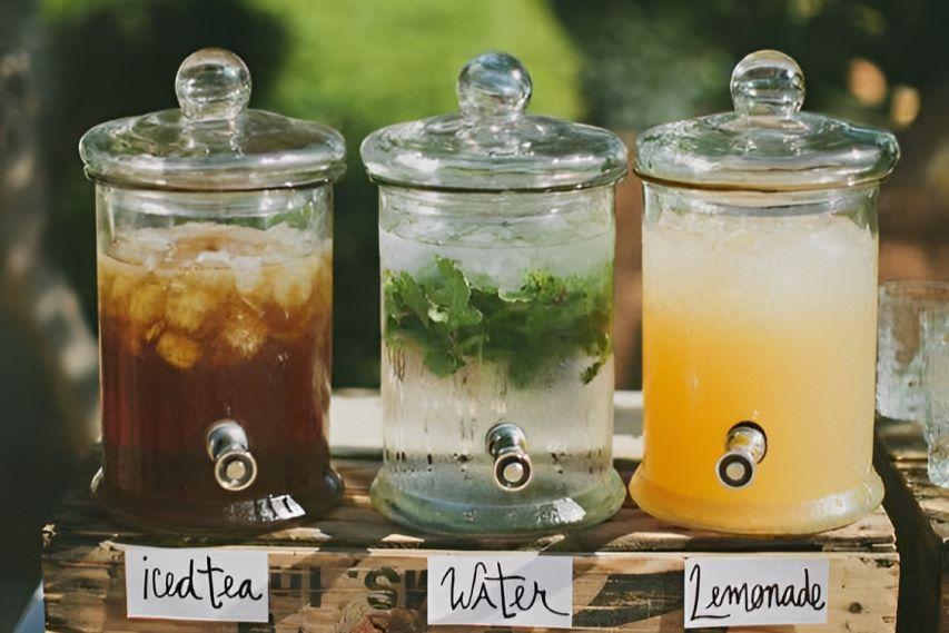 Menyegarkan! Pilihan Minuman yang Wajib Ada di Setiap Acara