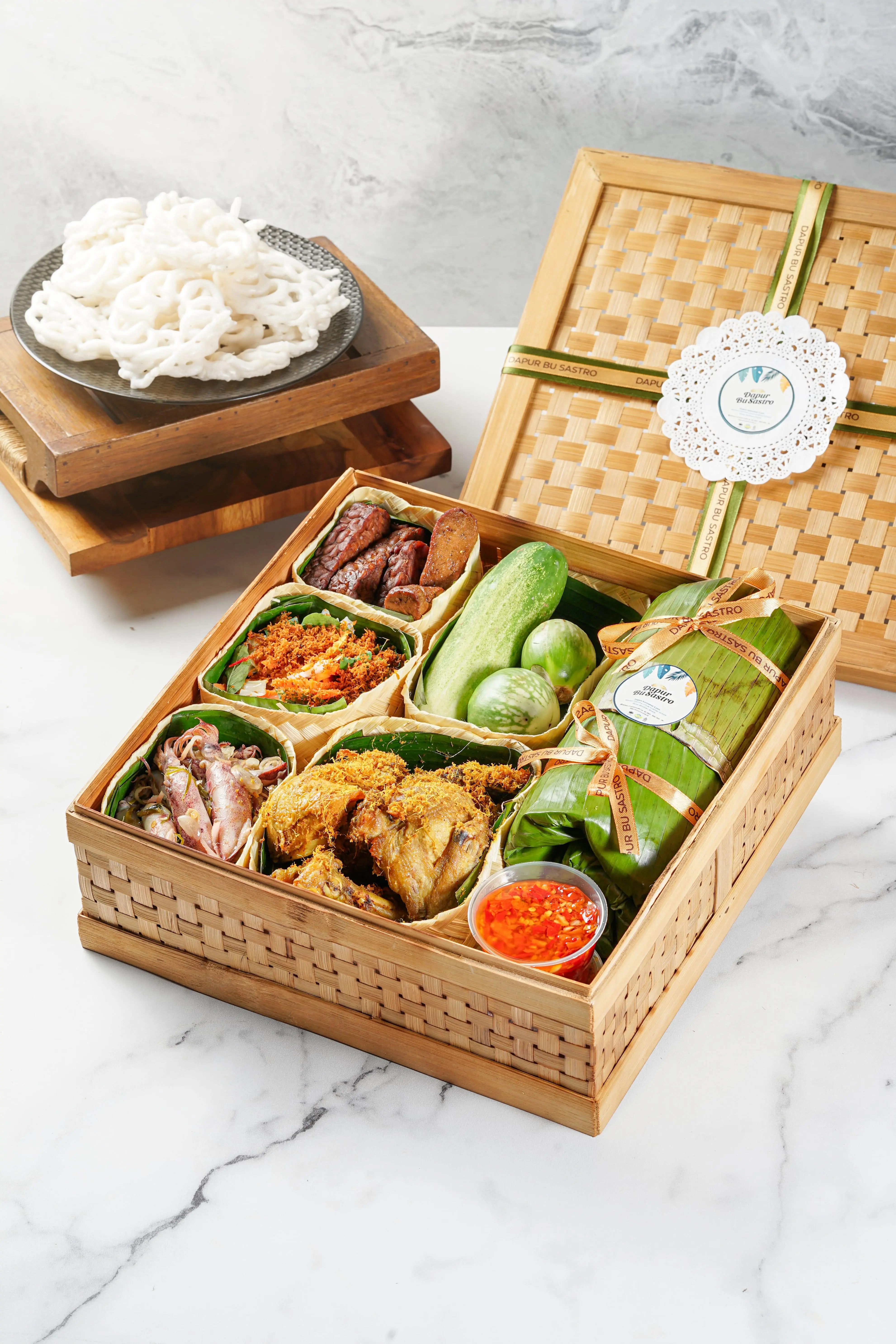 Paket Nasi Liwet Gelar Daun Pisang ala Dapur Bu Sastro