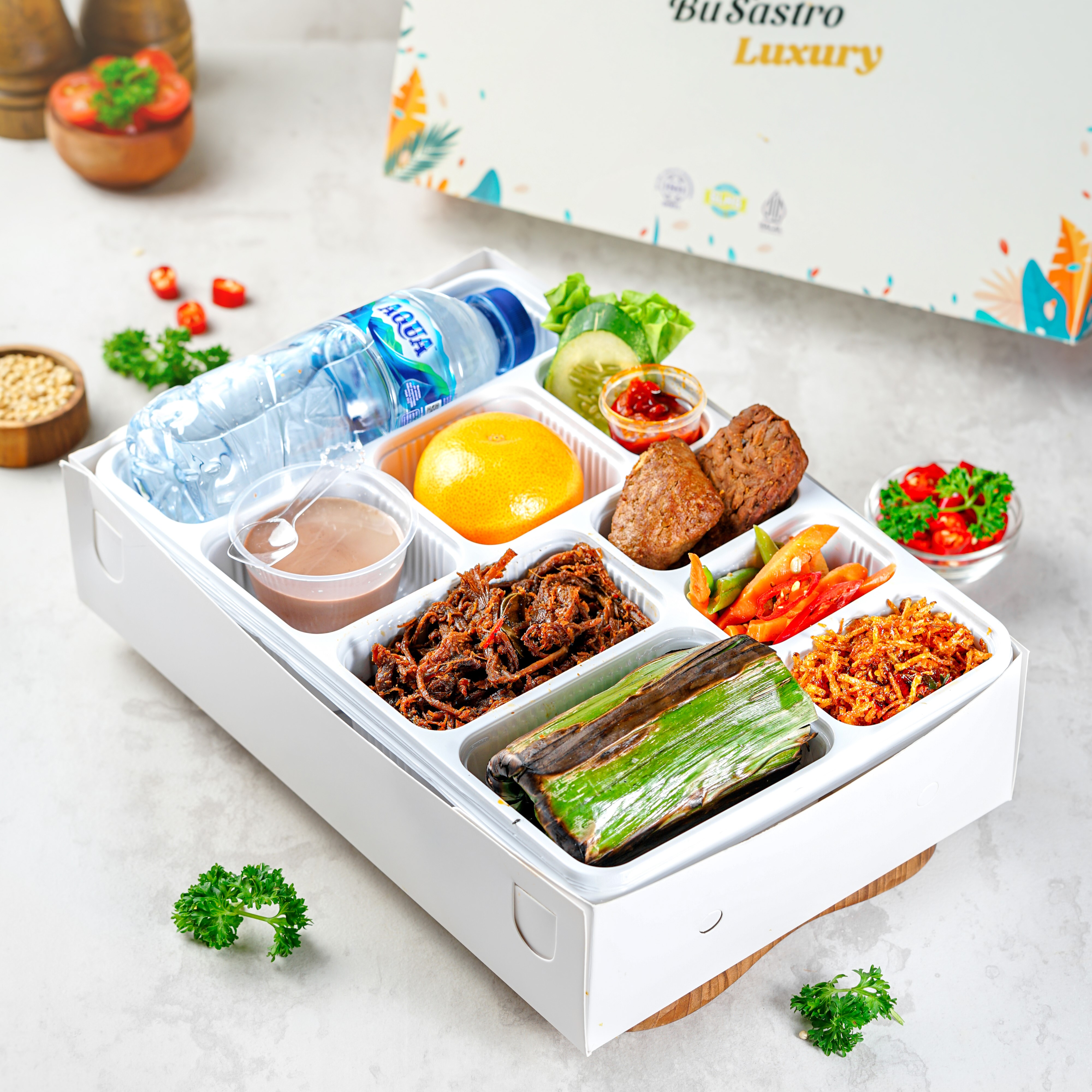 Resep Nasi Bakar Ayam Suwir Kemangi Pedas, Awas Laper!