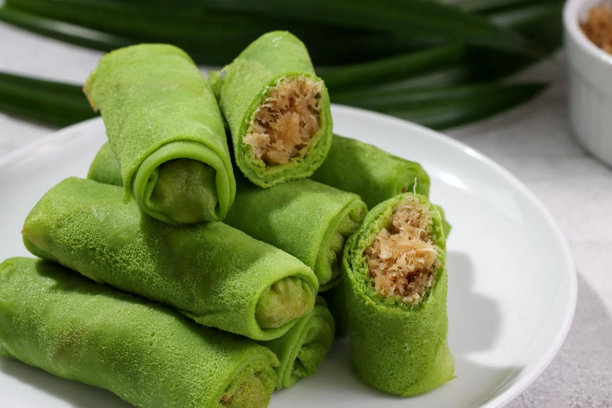 Cara Membuat Dadar Gulung yang Lembut, Manis, dan Antisobek