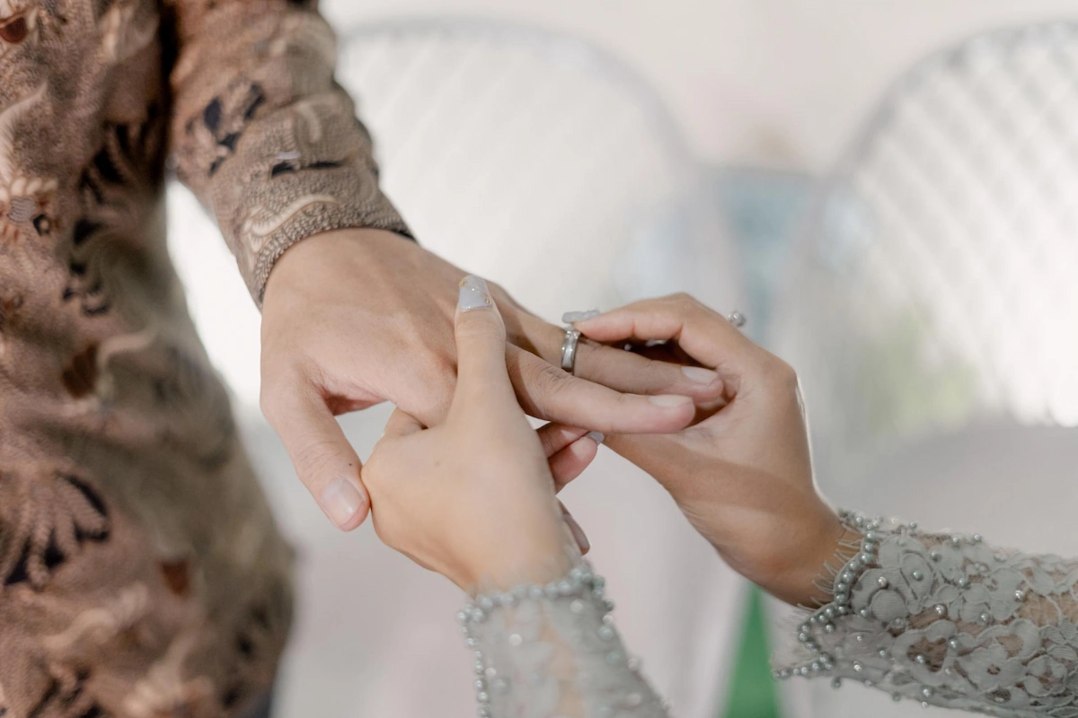 Daftar Bulan Baik untuk Menikah dan Tips Menyusun Acaranya