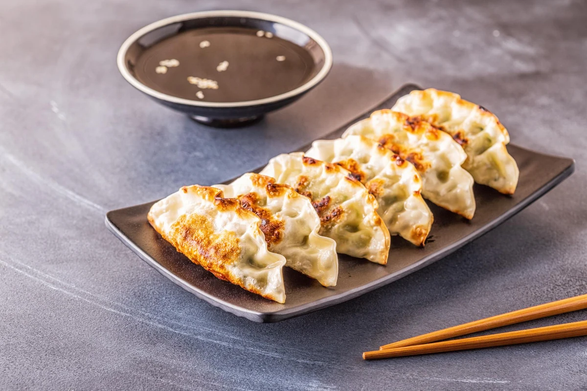Cara Masak Gyoza agar Matang Merata yang Praktis dan Mudah!