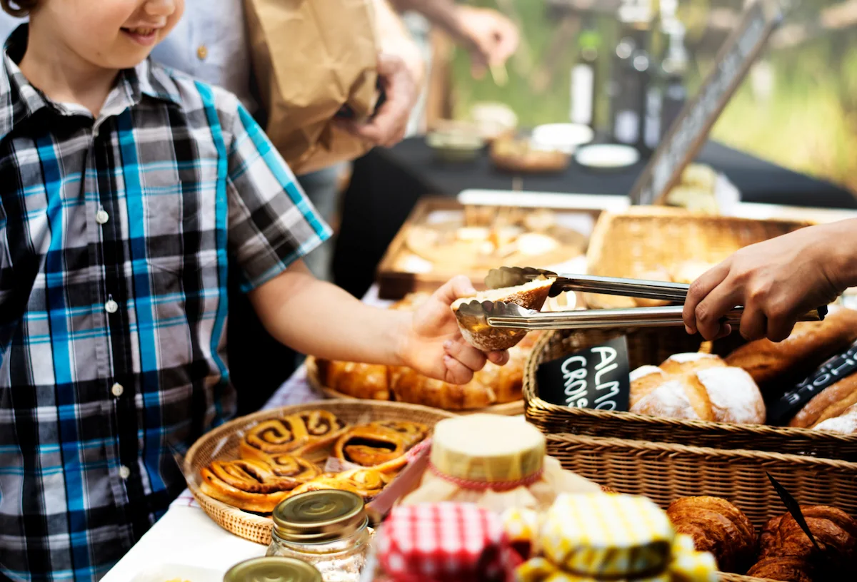12 Rekomendasi Makanan untuk Bazar Sekolah Favorit Siswa