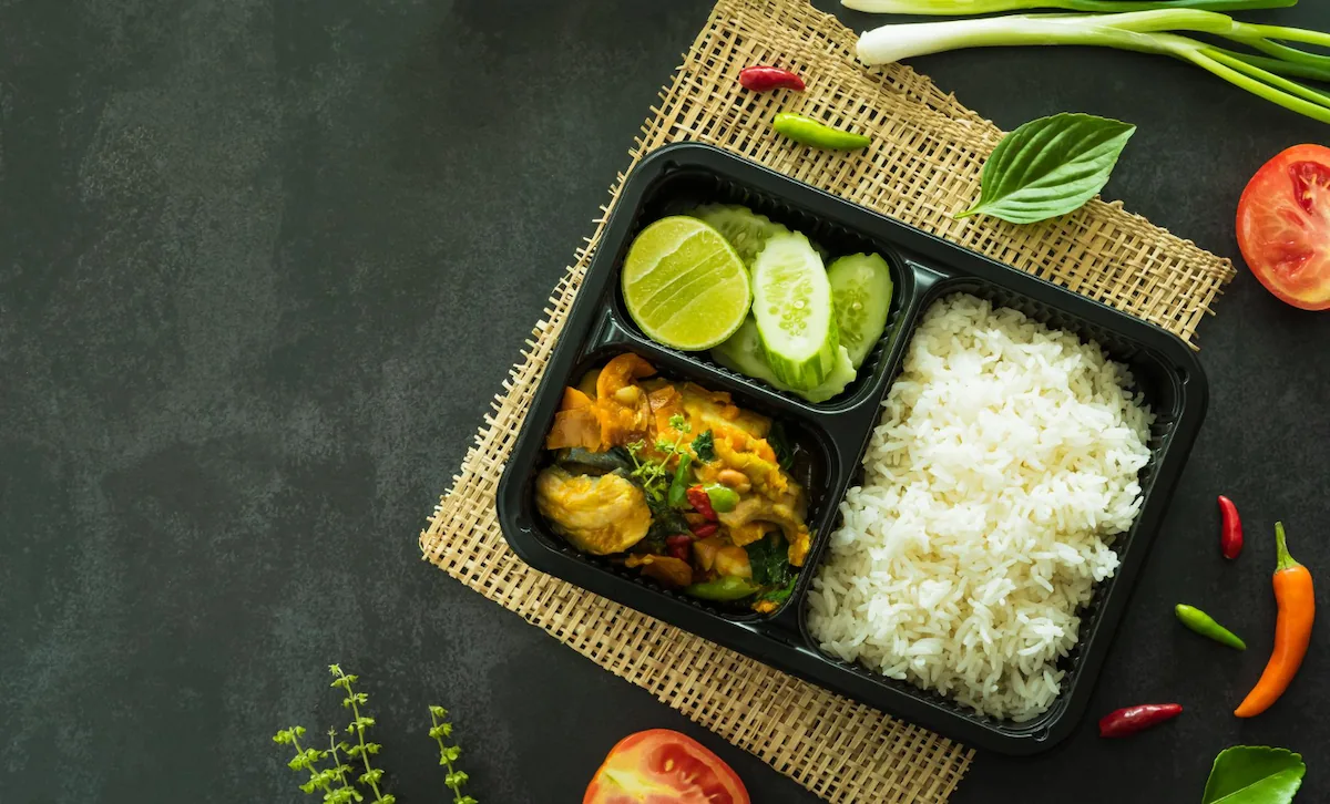Nasi Kotak Isinya Apa Saja? Kenali Isi dan Pilihan Menunya