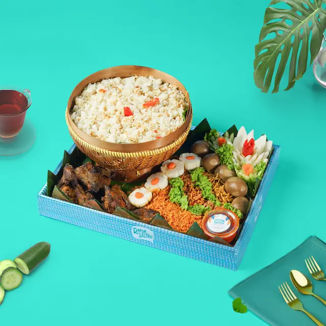 Menu Hantaran Bakul Nasi Liwet dari Dapur Bu Sastro